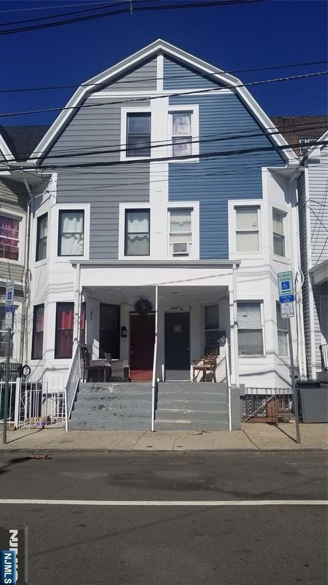 290 1\/2 Garside Street, Newark, NJ 07104 - MLS#: 25011561