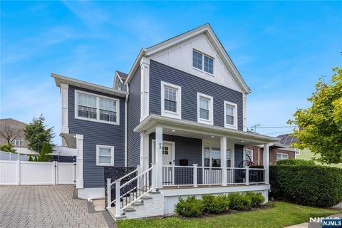 Photo of 83 Columbia Street, Wood Ridge, NJ 07075 (MLS # 26027302)