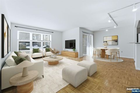 Photo of 1111 River Rd #C6, Edgewater, NJ 07020 (MLS # 26006003)