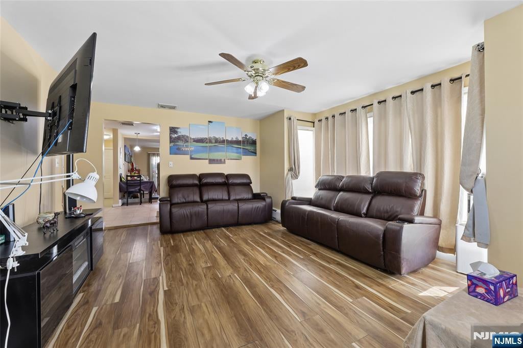 2-23 Berdan Avenue