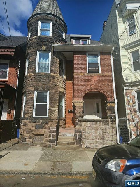Photo of 167 9th St, Newark, NJ 07107 (MLS # 26013385)