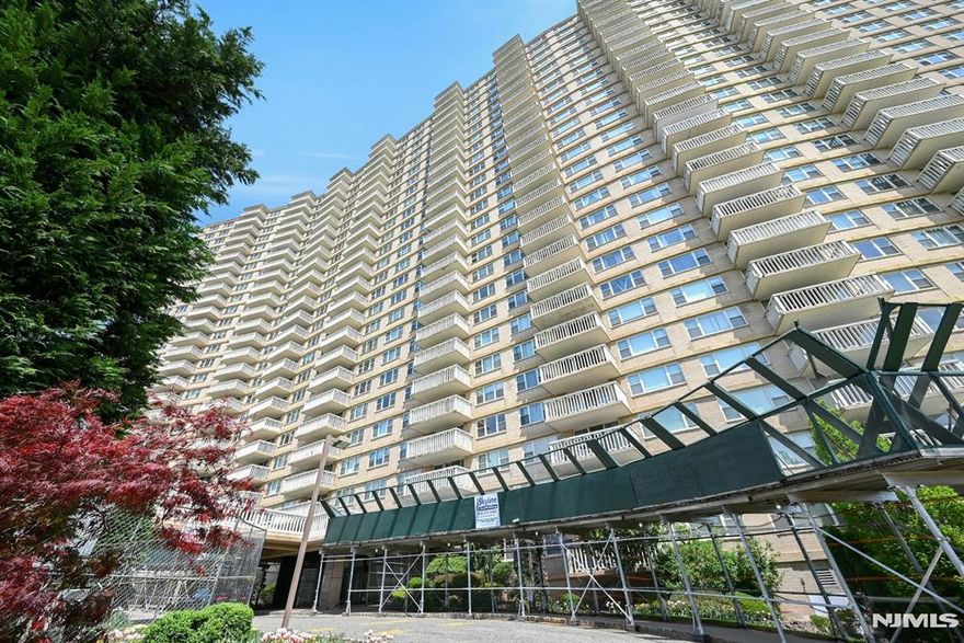 Welcome to Medwest.Unit features 1BR,1Full Bath, Living area with Kitchen, and Terrace with a great view.Unit also has hardwood floors throughout.Building features doorman,basketball court,pickleball court,and tennis court. Building offers shuttle bus for local transportation.Parking not included with unit but residents can rent parking space from management.Bus to NY right on North ave.Fort Lee is close to Turnpike,route 80,route 4, and route 46.Please see attached purchase application document for information about income requirements.Other documents have rules and regulations, and HOA fees.