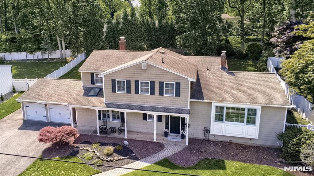 Property for Sale at 27 Bristol Place, Wayne, New Jersey - Bedrooms: 4 
Bathrooms: 3 
Rooms: 10  - $919,000