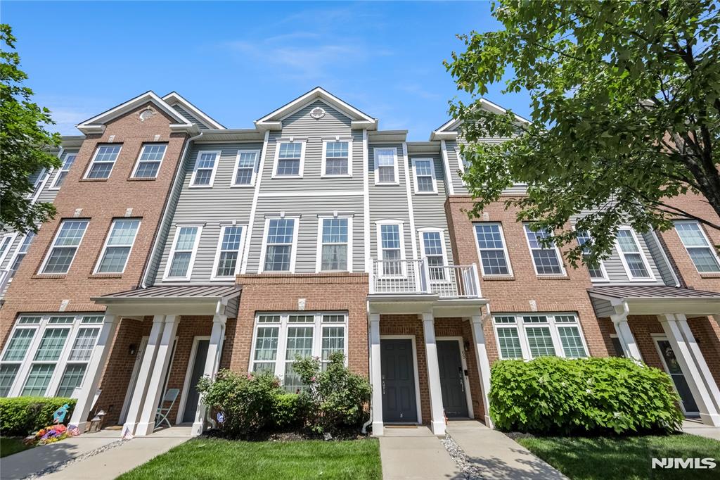 69 Wesmont Drive 1809