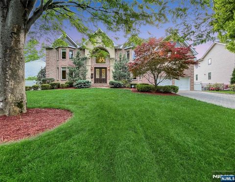 Photo of 445 Nevada Street, Paramus, NJ 07652 (MLS # 26018421)