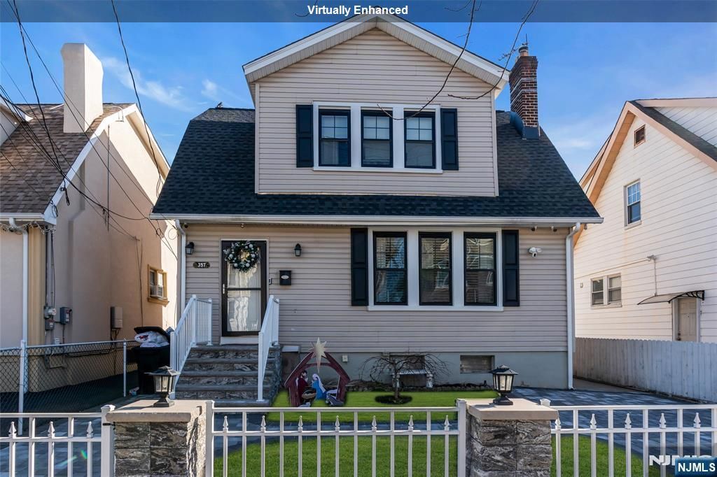 Photo of 357 11th Street, Newark, NJ 07107 (MLS # 25043695)