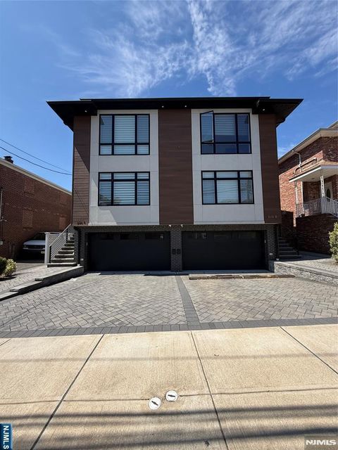 Photo of 232 E Columbia AVE #A, Palisades Park, NJ 07650 (MLS # 26021358)