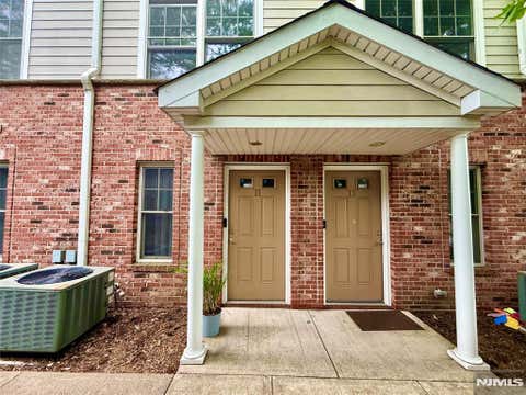 Photo of 10 Terrace Avenue #11, Hasbrouck Heights, NJ 07604 (MLS # 26021833)