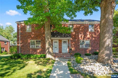 Photo of 1267 Anderson Avenue #32, Fort Lee, NJ 07024 (MLS # 26030657)