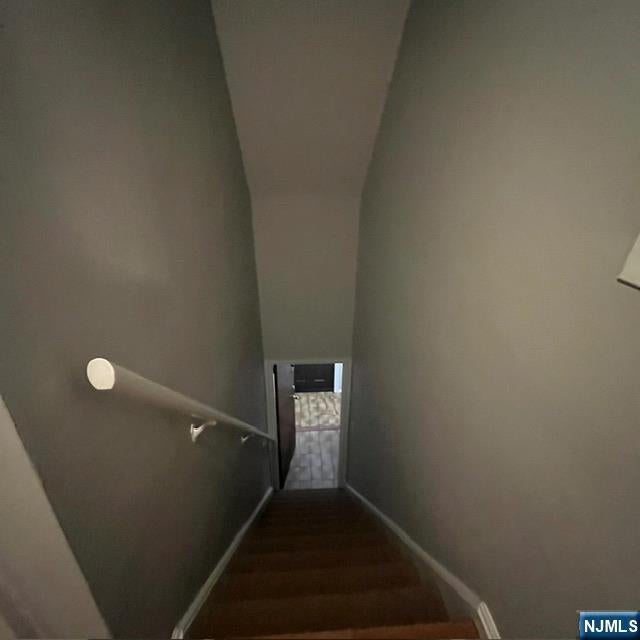 165 Woods Avenue 2nd Fl.