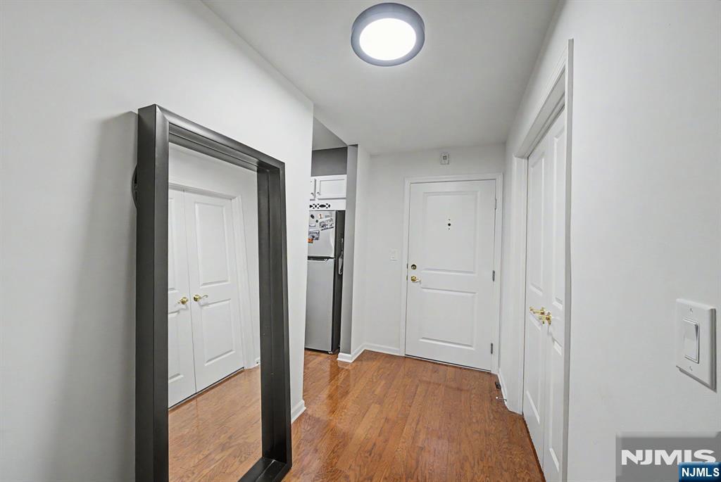 175 Rochelle Avenue 218