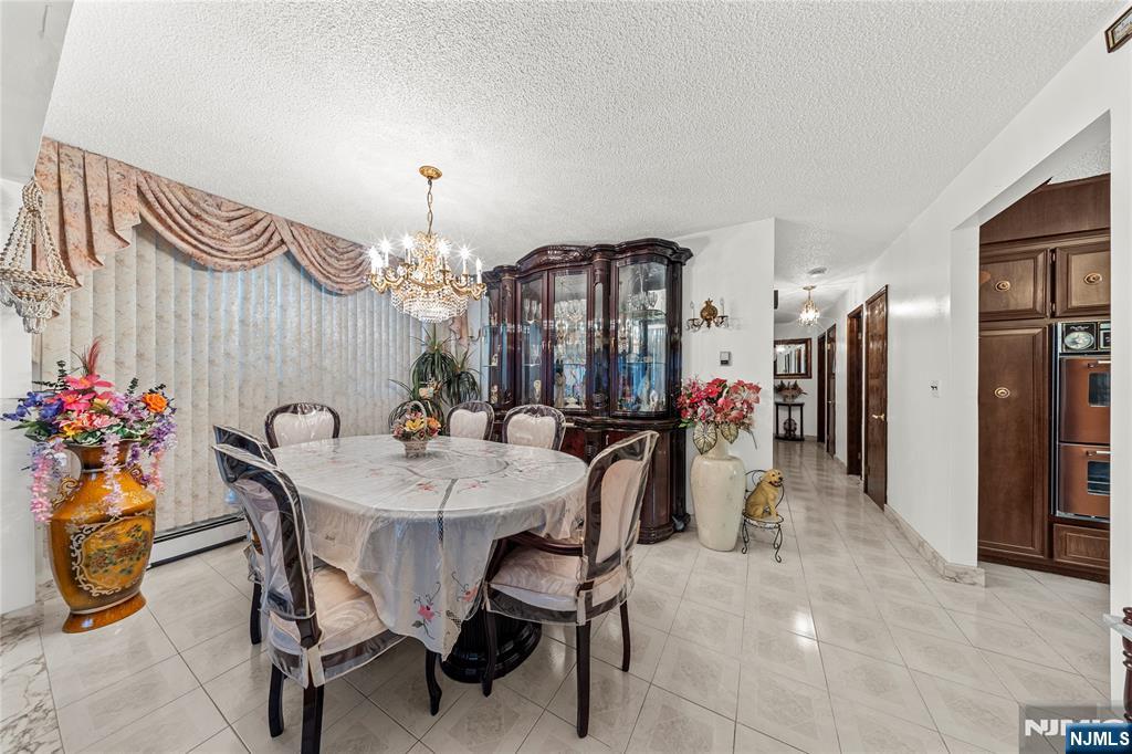 347 Manor Court