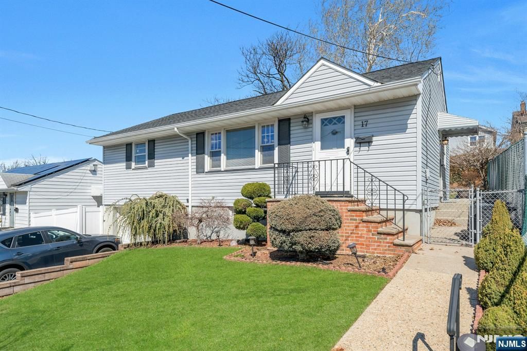 Photo of 17 Peden Terrace, Kearny, NJ 07032 (MLS # 26008648)