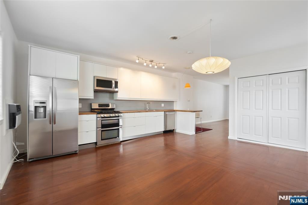 822 Palisade Avenue