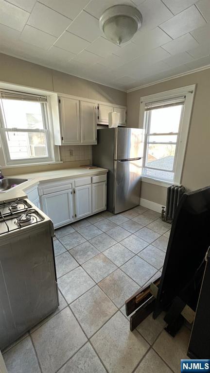 Rental Property at 36 Merselis Ave, Clifton, New Jersey - Bedrooms: 2 
Bathrooms: 1 
Rooms: 5  - $2,200 MO.