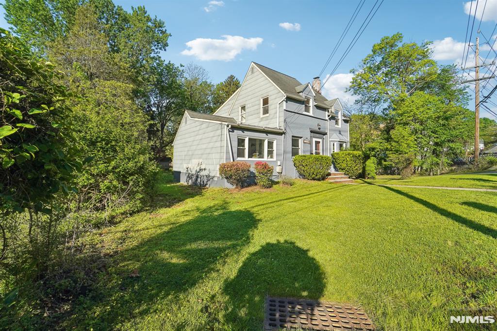 140 River Edge Avenue