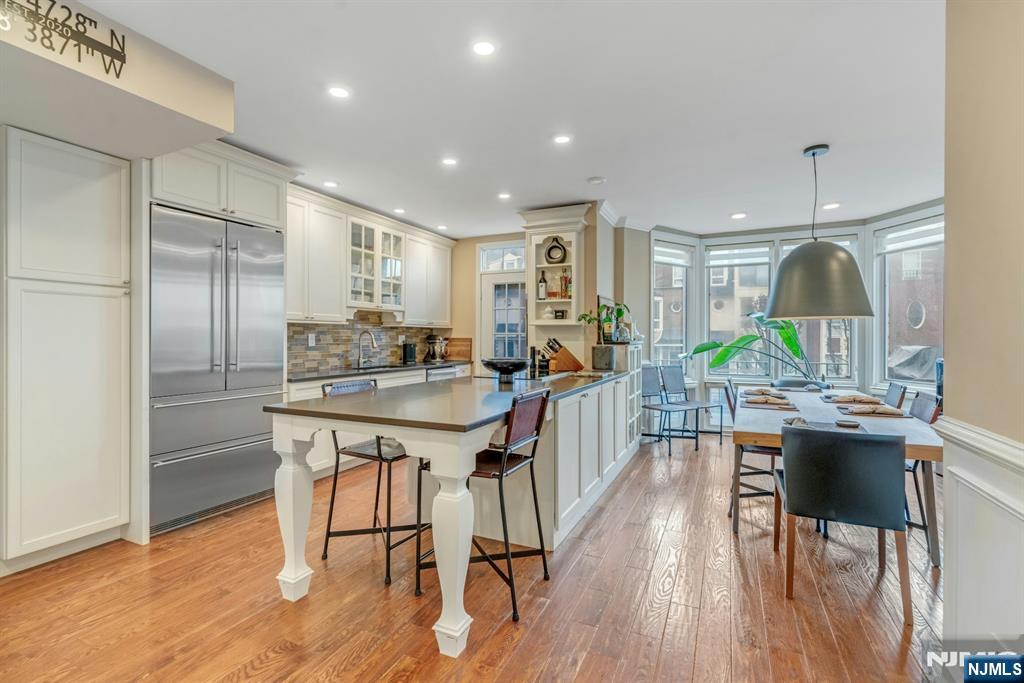 110 Kensington Drive