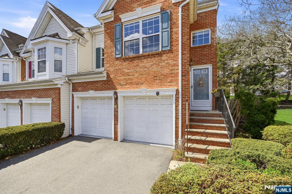 123 Barclay Drive 1132