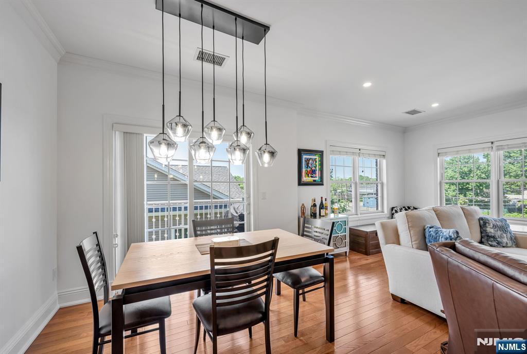 1302 Rio Vista Lane