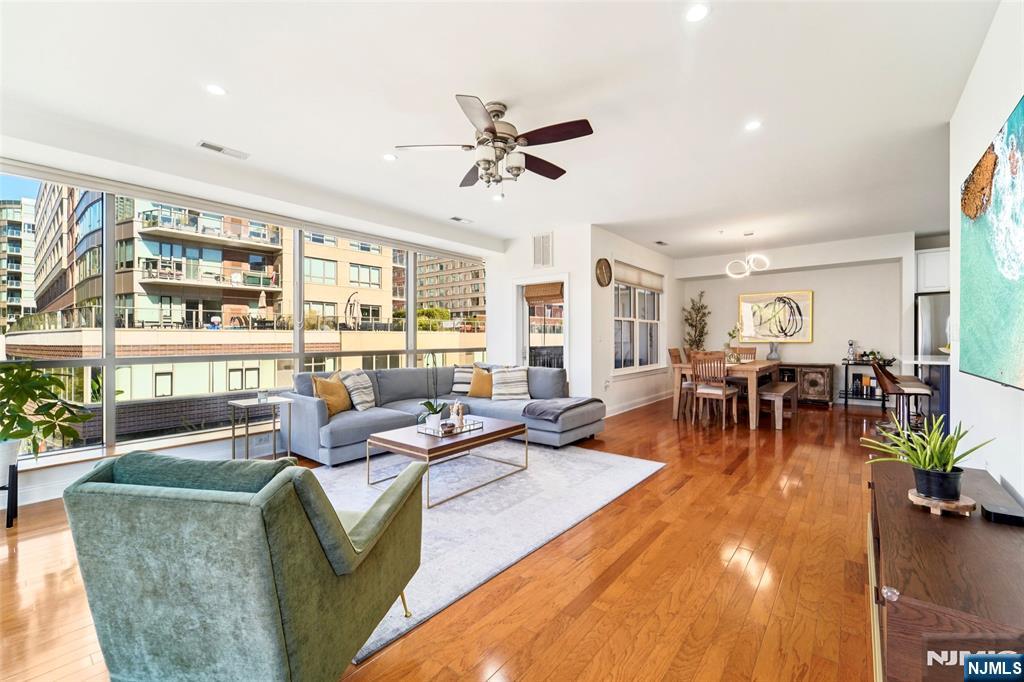 20 Ave At Port Imperial 315