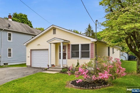 Photo of 15 Orchard Street, Bloomingdale, NJ 07403 (MLS # 26031821)