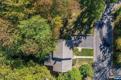 Photo of 72 Glenwood Avenue, Demarest, NJ 07627 (MLS # 25036645)