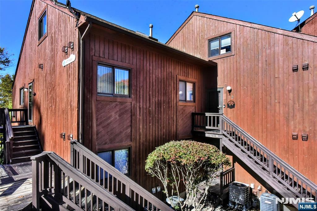 1 Attitash Drive
