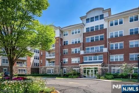 Photo of 1107 Warrens Way, Wanaque, NJ 07465 (MLS # 26040501)