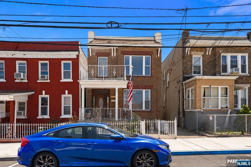 221 54th Street