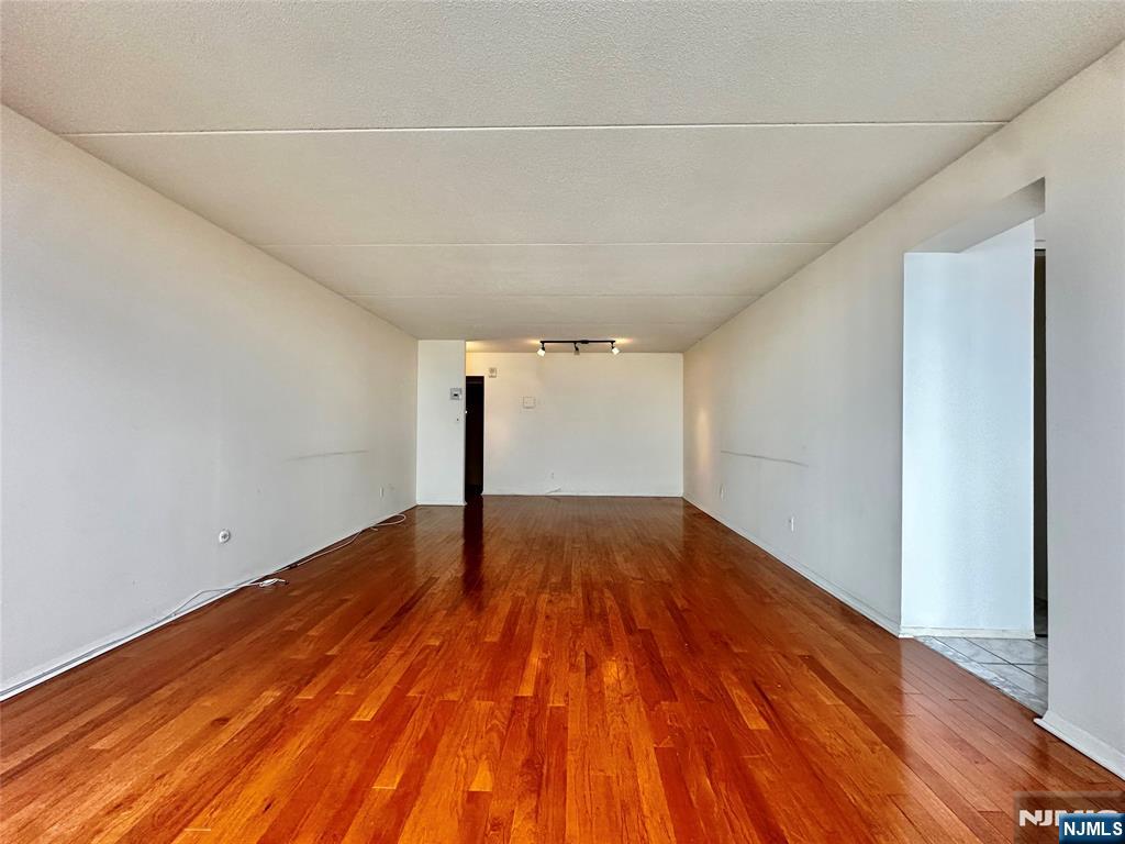 250 Gorge 23A