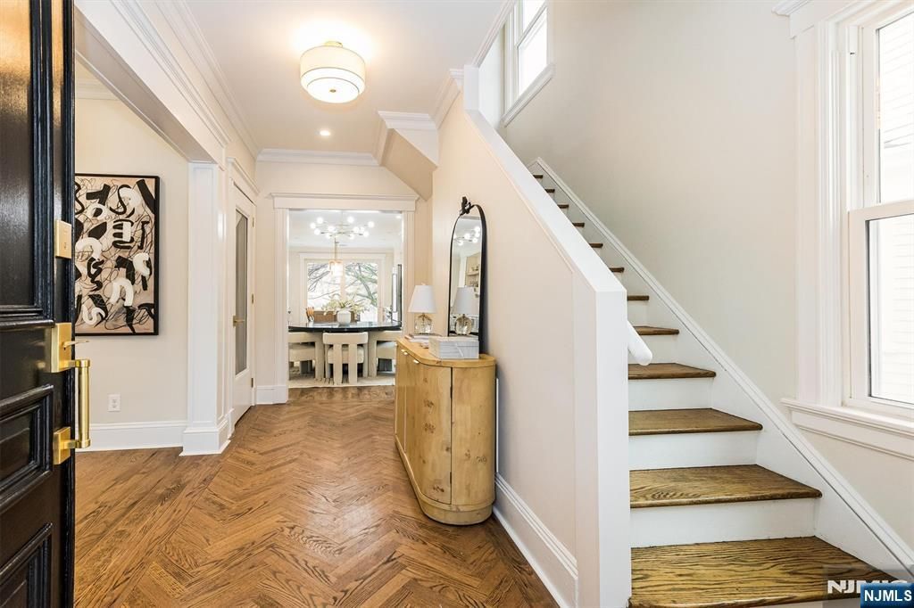 Photo of 210 Baldwin Street, Glen Ridge, NJ 07028 (MLS # 26005809)