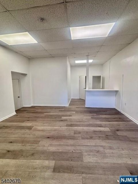 Photo of 402 Hawthorne Avenue, Newark, NJ 07112 (MLS # 25043833)