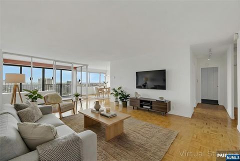 Photo of 6 Horizon Road #1508, Fort Lee, NJ 07024 (MLS # 26005187)