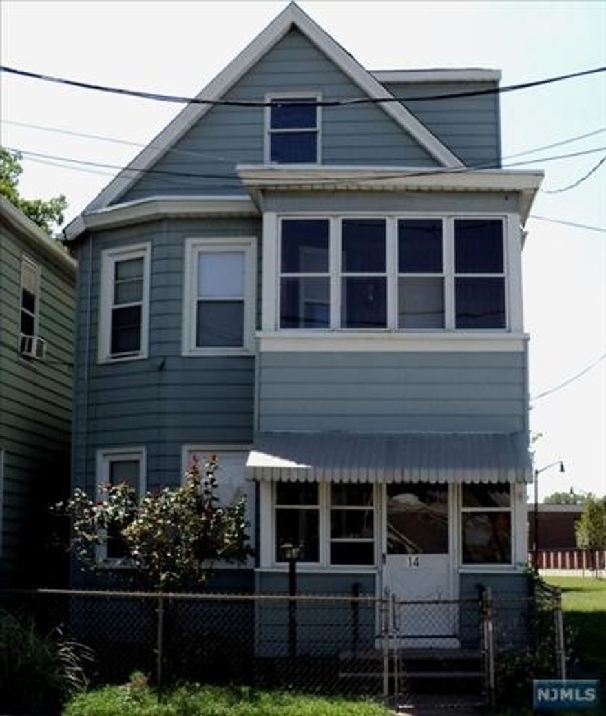 One block to the NY Transit Bus and just down the street to ShopRite, Dunkin, Dollar Store, LA Fitness, more. Buffered from the mainstream in a most convenient location abutting a grassy lot at the corner of John and Main between you and just about anywhere. Brand new heat and hot water and a fenced back yard. Live in one, rent the other, live in both, rent both, whatever is good.