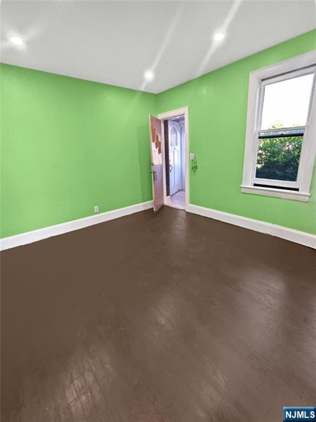 Photo of 110 Fairview Avenue, Teaneck, NJ 07666 (MLS # 25023649)