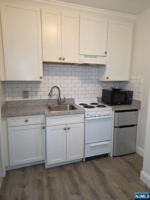 161 Union Avenue Belleville NJ 07109