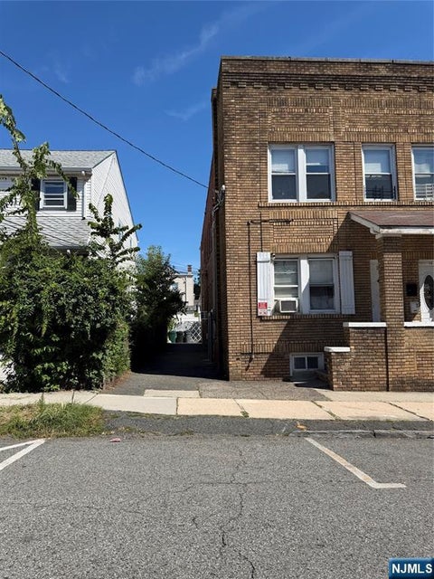 Photo of 135 Hoyt ST #2, Kearny, NJ 07032 (MLS # 26033946)