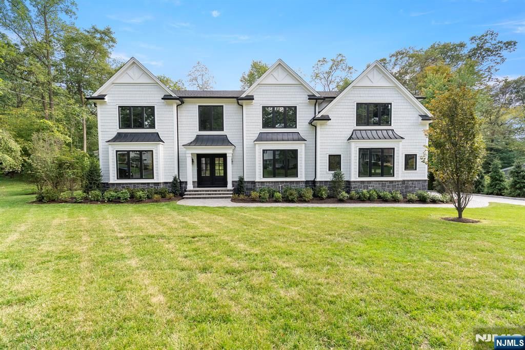 Photo of 559 Stellman Drive, River Vale, NJ 07675 (MLS # 25032591)