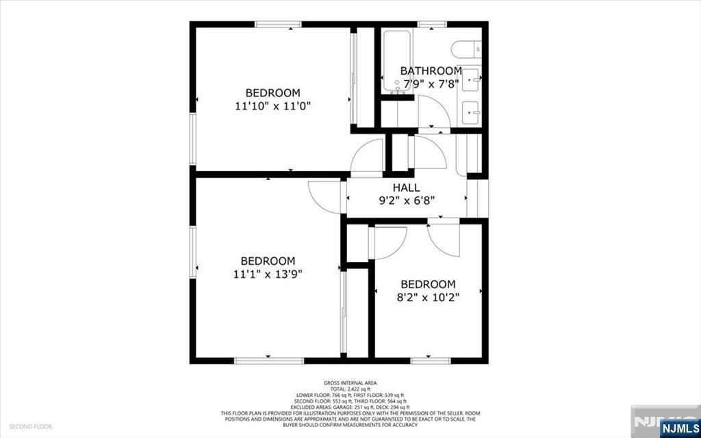 Main image without alt text