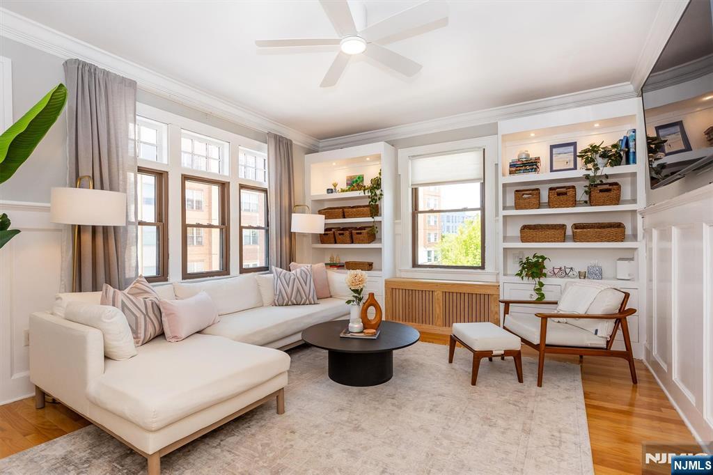 51 S Park Street 302