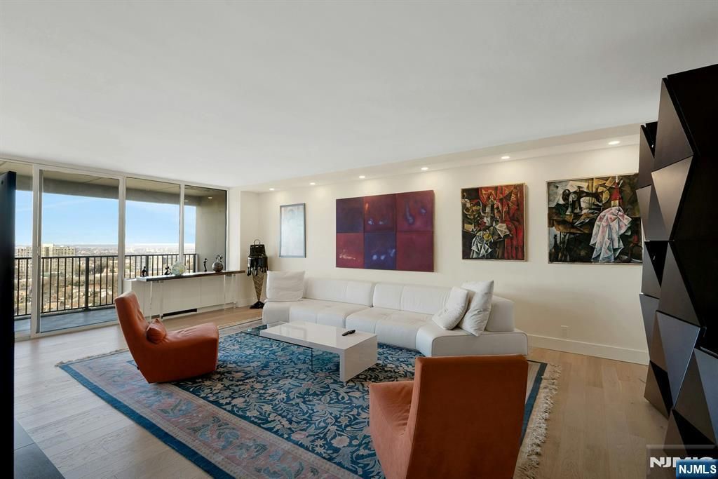 Photo of 6 Horizon Road #2602, Fort Lee, NJ 07024 (MLS # 25042924)