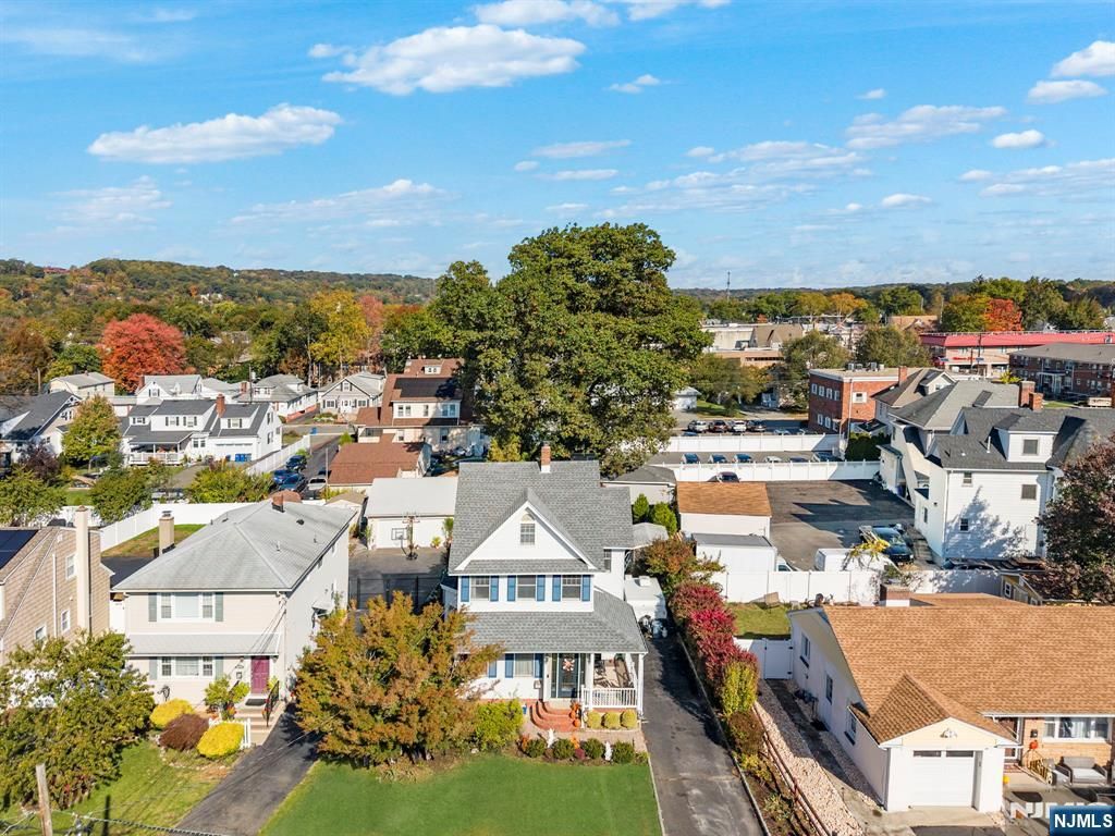 Photo of 185 South Avenue, Hawthorne, NJ 07506 (MLS # 25038134)