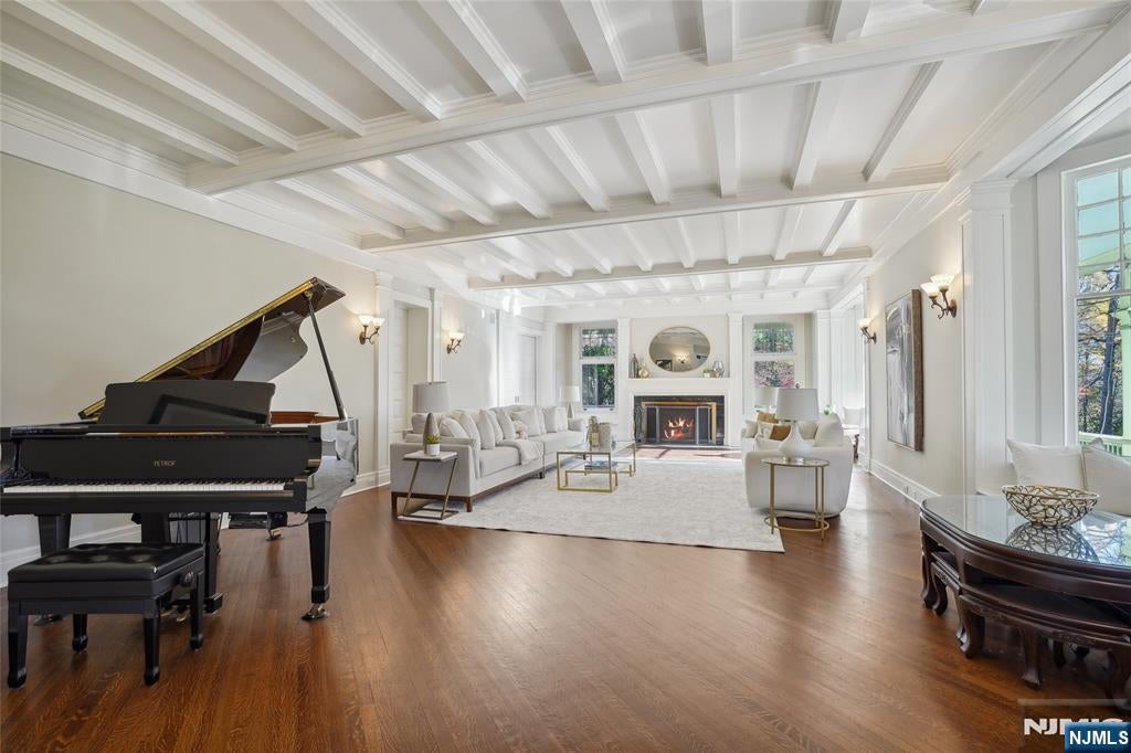 40 Highland Avenue