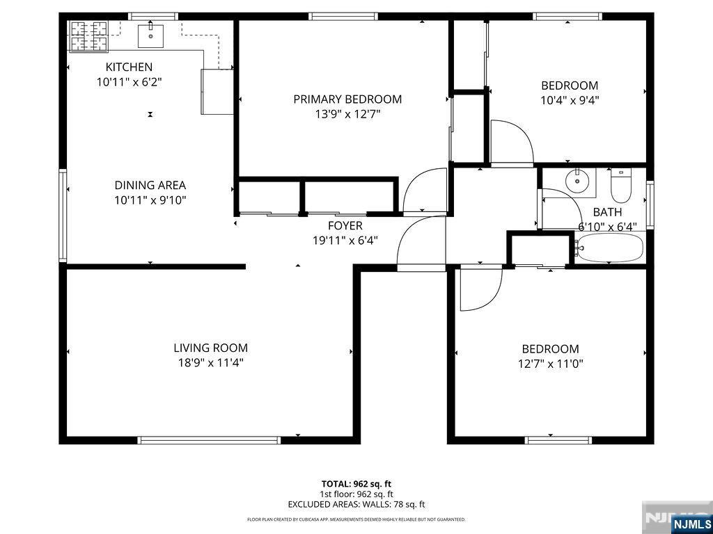 Main image without alt text