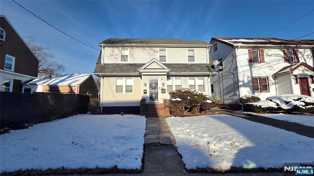 Photo of 151 Keer Avenue, Newark, NJ 07112 (MLS # 26002331)
