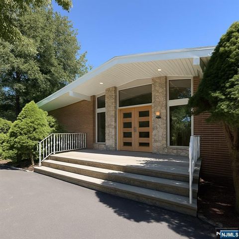 Photo of 46 Overlook Road, Alpine, NJ 07620 (MLS # 26007367)