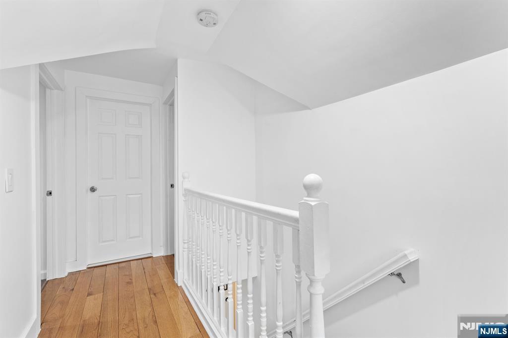 88 Montross Avenue