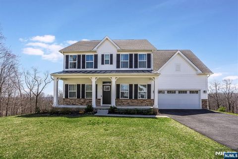 Photo of 37 Esposito Lane, Roxbury Township, NJ 07850 (MLS # 26015875)