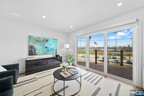 Photo of 1110 River Road #102, Edgewater, NJ 07020 (MLS # 25033473)