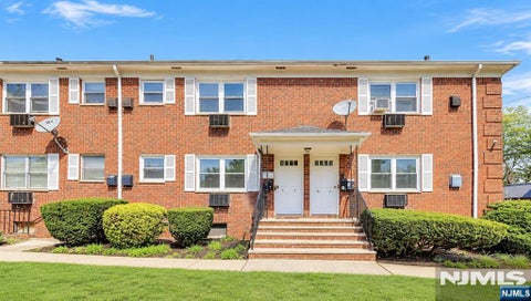 Photo of 1266 Teaneck Rd #11, Teaneck, NJ 07666 (MLS # 26038649)